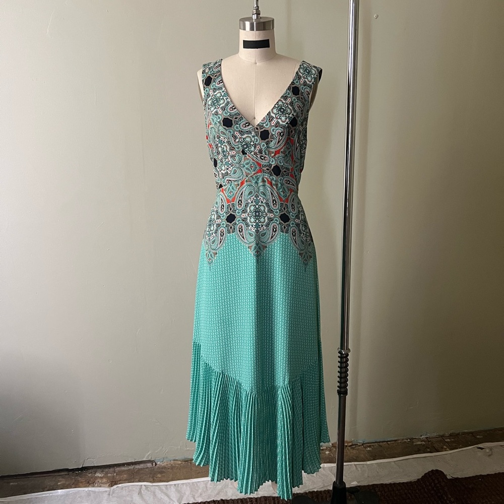 Anthropologie Green Paisley Pattern Pleat Dress